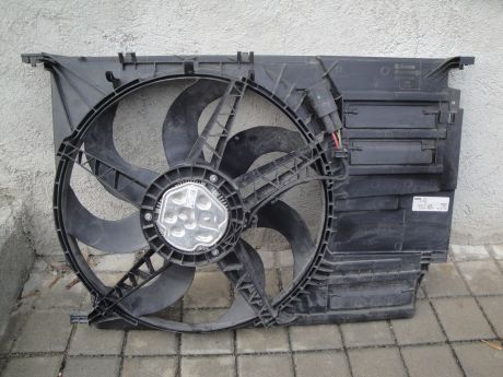 BMW F45/46/48 ventilátor chladiče 400W