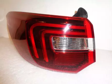 Opel Grandland levá lampa