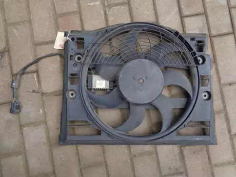 BMW 3 E46 tlačný ventilátor klimatizace